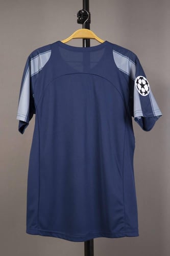 طقم انتر ميلان الاحتياطي 2006/2005