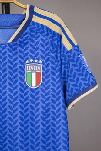قميص ايطاليا 2026/2025
