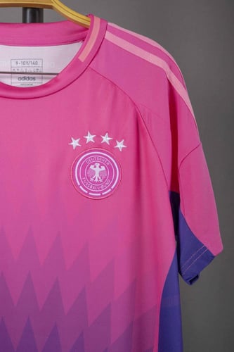 طقم منتخب المانيا الاحتياطي 2024/2025