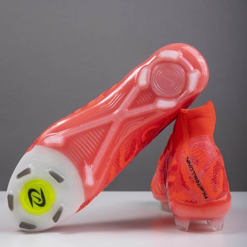 جزمة كرة قدم Nike