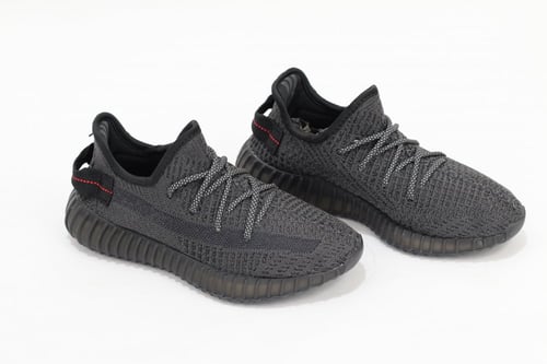 جزمة كاجوال اديدس