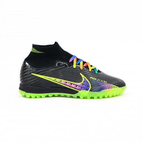 جزمة كرة قدم NIKE