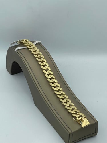 Bracelet 9
