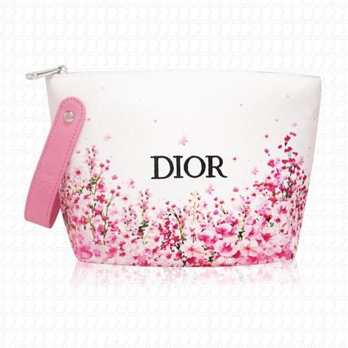 شنطة ديور باوتش