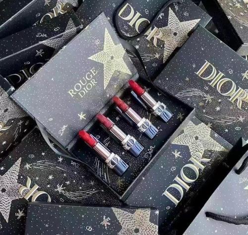 طقم ارواج ديور مع الكيس