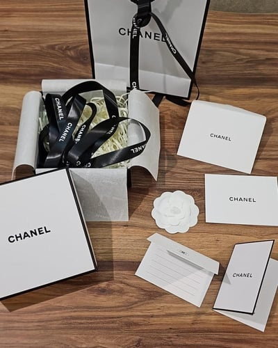 بكج تغليف شانيل الاصلي شامل