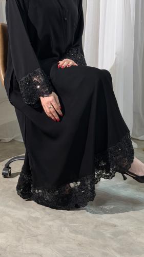 عباية لميس ( تطريز على الكم واسفل العباية)