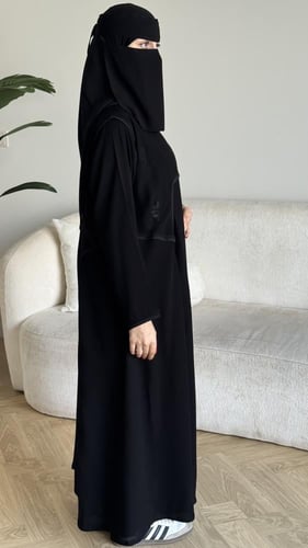 عباية غيداء