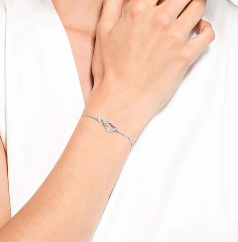 اسوارة سوارفسكي