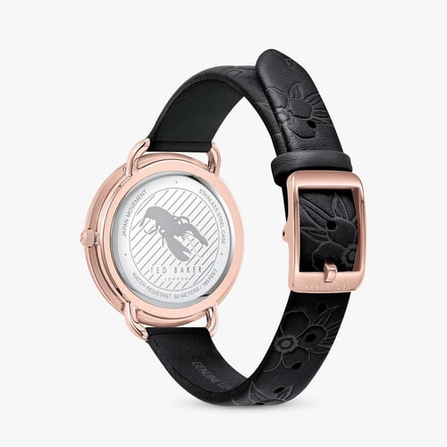 ساعة تيد بيكر