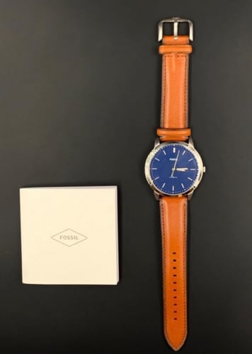 ساعة FOSSIL