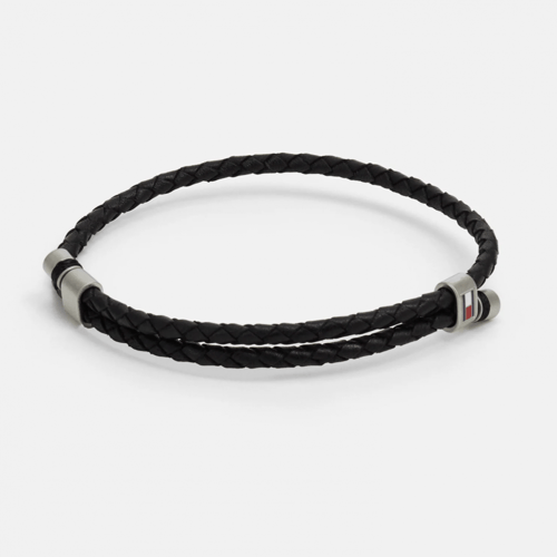 اسورة جلدية باللون الاسود مع ابزيم من الستانلس سات...