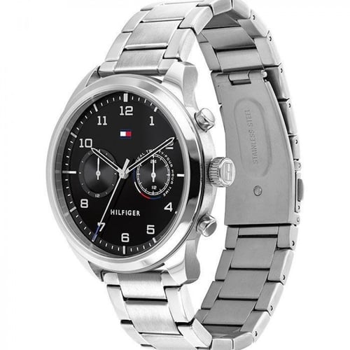 ساعة تومي هيلفيغر