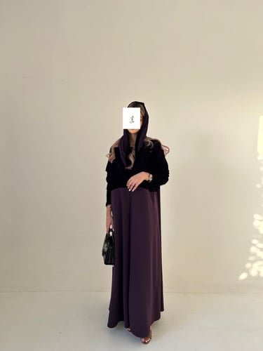 Q219 " عباية + فستان " القماش الجديد موضح بالصور "