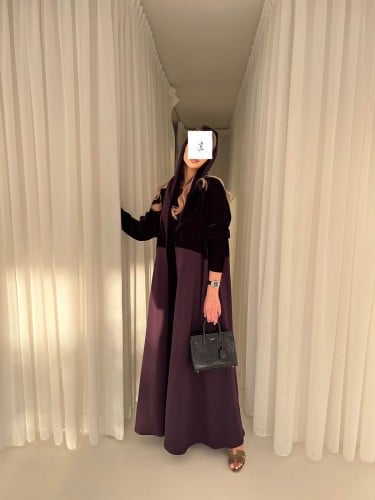 Q219 " عباية + فستان " القماش الجديد موضح بالصور "