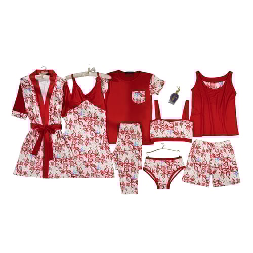 طقم بيجامة نسائي 9 قطع ( سحر الزهور) كود P158