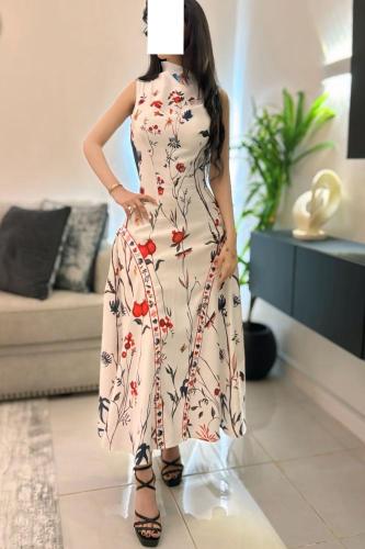 فستان ناعم باكمام كت ابيض مزخرف