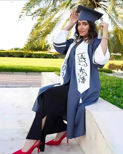 عباية تخرج بالاسم 2024 انيق