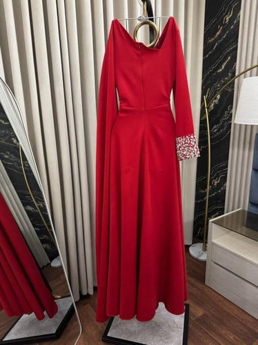 فستان شهد احمر