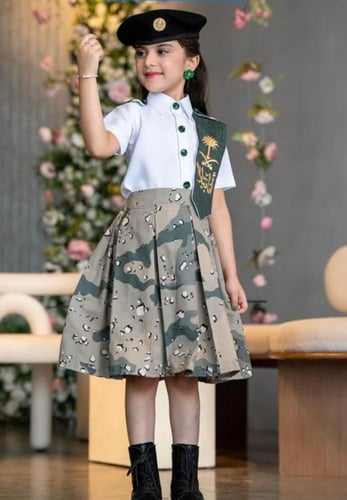 طقم عسكري أميرات اليوم الوطني