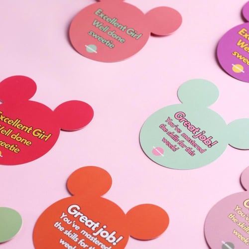 بطاقات تعزيز ايجابي ميكي ماوس