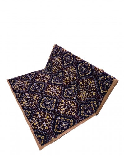 تكاية نفرين أندلسي ملون