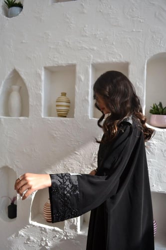 عباية الأناقه