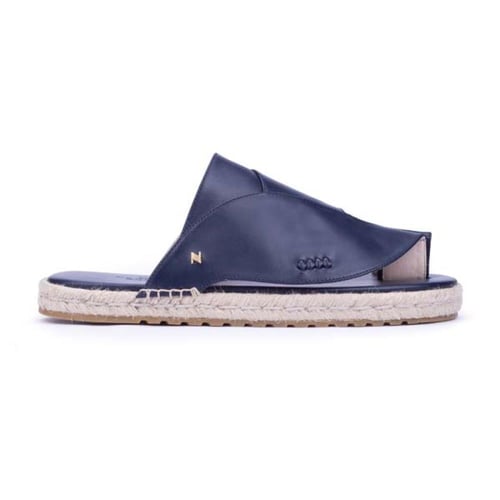 نعال نقوة ماربيا كحلي كلاسيك