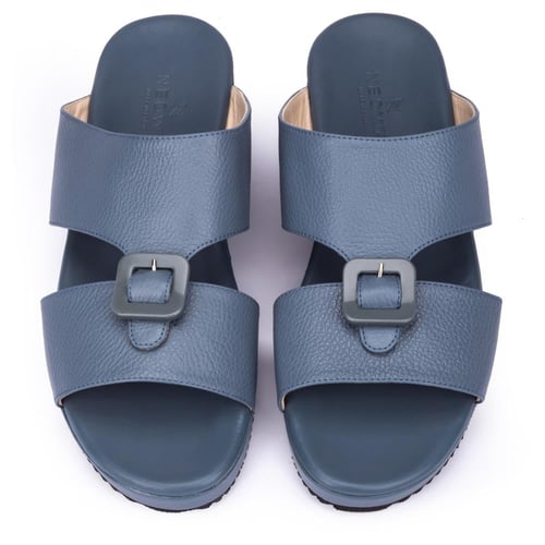 صندل نقوة قرطبة جلد أزرق