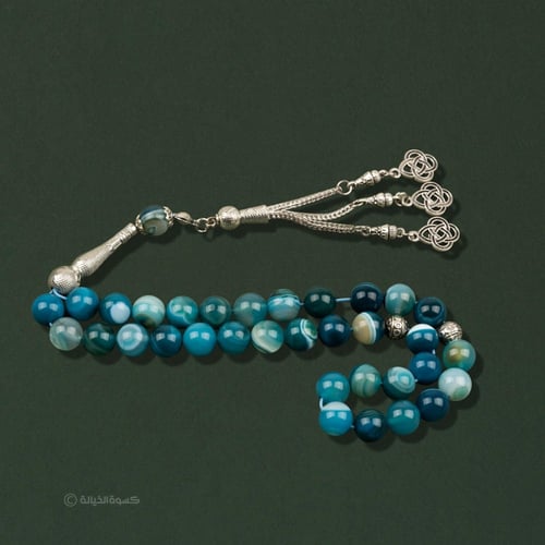 سبحة حجر طبيعي لون ازرق فاتح مع ازرقC10