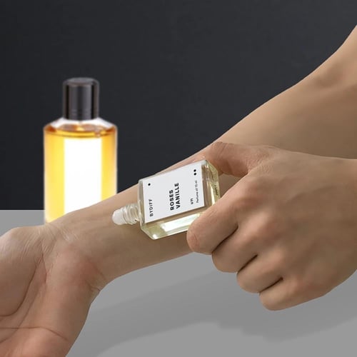 عطر بايدف روزيز فانيلا للجنسين زيت عطري مركز U71