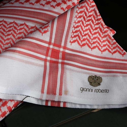 شماغ جياني روبرتو الأصلي