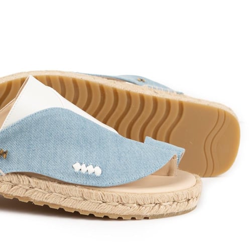 حذاء نقوة ماربيا ابيض جينز