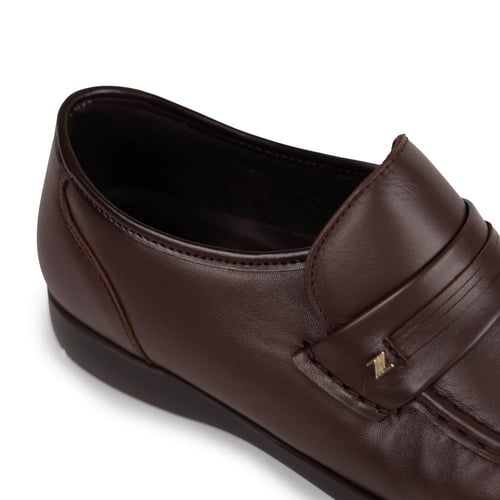 حذاء لوفر نقوة بني داكن جزمة