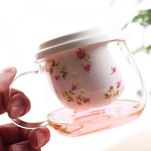 كوب زجاجي بفلتر وغطاء مزخرف