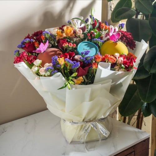 بوكيه احتفالي عملاق