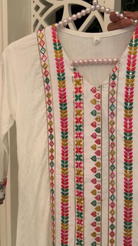 دراعة الطفلة رمضانية لون ابيض تطريز بدوي انيقه ومن...