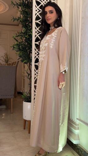 دراعه رمضانية لون بيج قطن ممتاز خفيفه وبارده وأنيق...