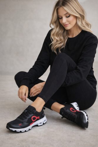 حذاء رياضي اسود واحمر مرررررررريح مثل الغيمه ☁️