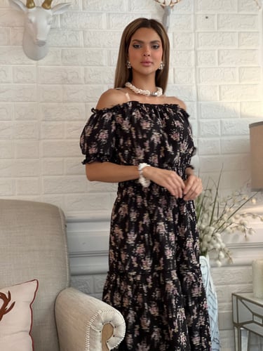 فستان أسود مشجر كريب خفيف وبارد اوف شولدر رقم 29