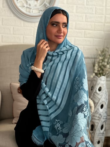 طرحة تركواز اخضر لينن خفيفه وباردة مطرزة بالخيوط ر...