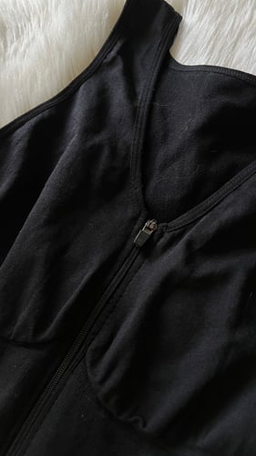 مشد بودي داخلي بسحاب أسود - لحمي