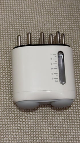 جهاز نمو الشعر السريع بتقنية الاضاءة الحمراء