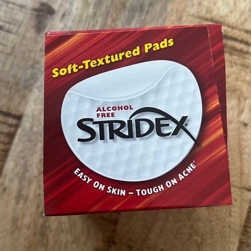 مسحات قطنيه لعلاج حب الشباب من ستريدكس - ٥٥ قطعة ق...