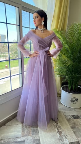 فستان سهره موف تل واسع بأكمام خفيفه