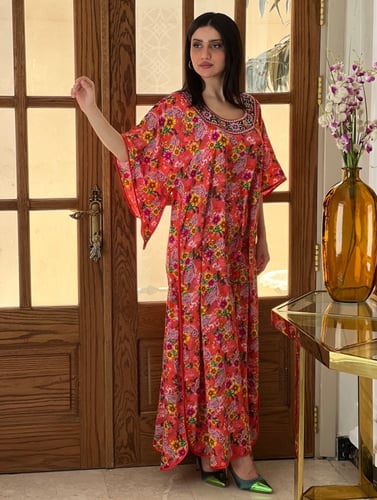 فستان / دراعه قطن مشجر مطرز ومزين بالفصوص رقم 58