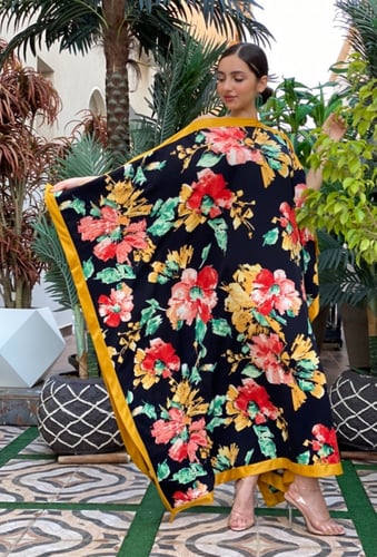 جلابية الفراشه مشجرة