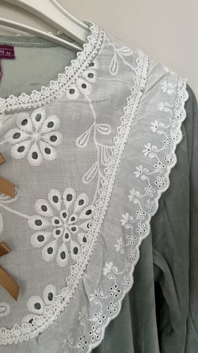 بجامة الأميرات شتوية مخمل أنيقة