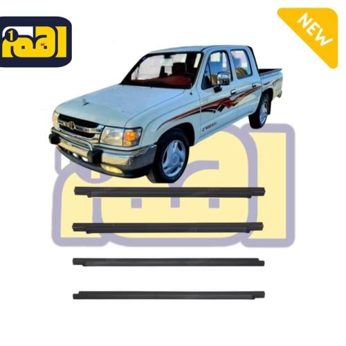 مسطرة قزاز هايلوكس 2006 غمارتين( اسود )