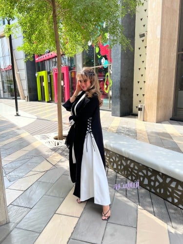 بلاك اند وايت